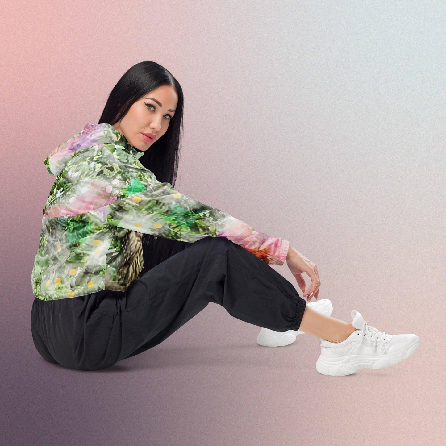 Woodland Owl: Women’s cropped windbreaker