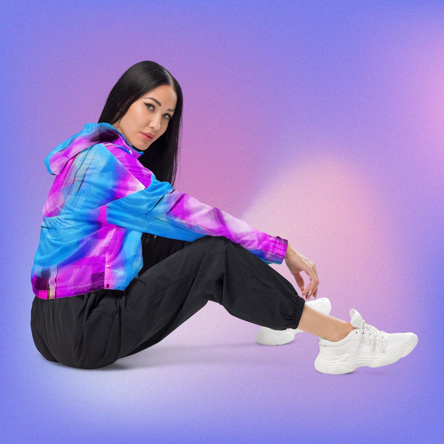 Magenta Edge: Women’s cropped windbreaker