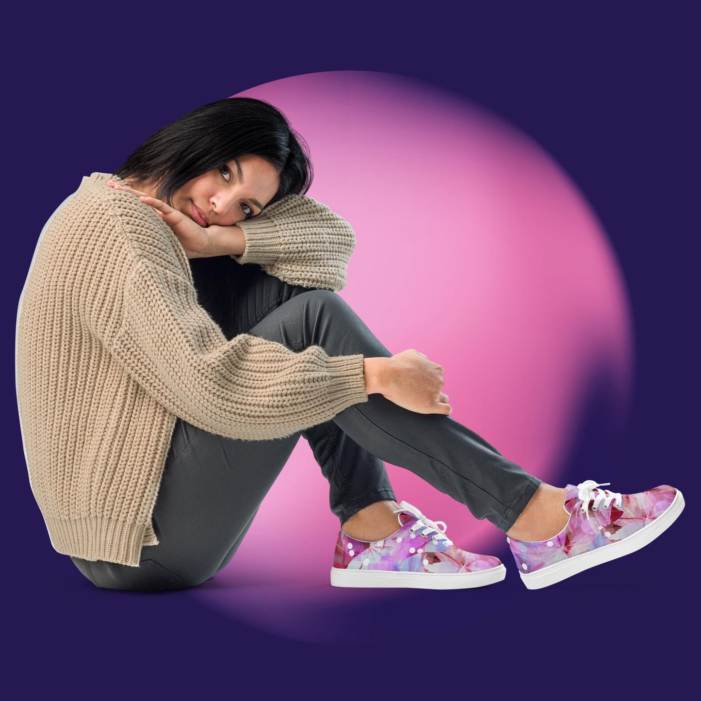 Maple Wine:  Women’s lace-up canvas shoes