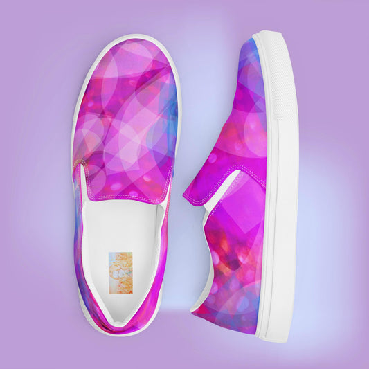 Ula:  Women’s slip-on canvas shoes